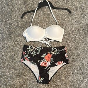 SHEIN 2 Piece Swimsuit. Women’s Size Large